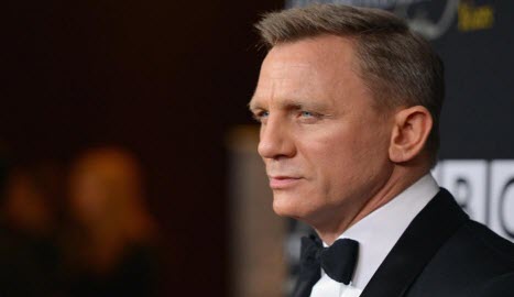 Daniel Craig